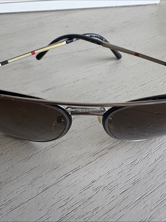 Burberry Aviator Sunglasses main image 4